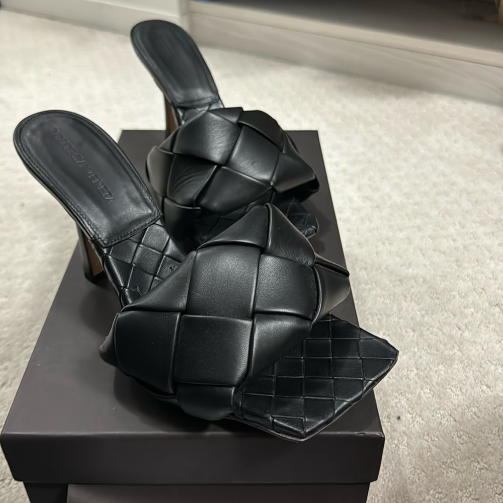 Brand new Bottega Sandal with box and style number located on box
